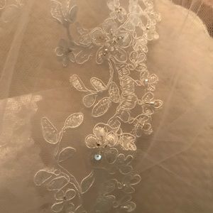 Full length wedding veil